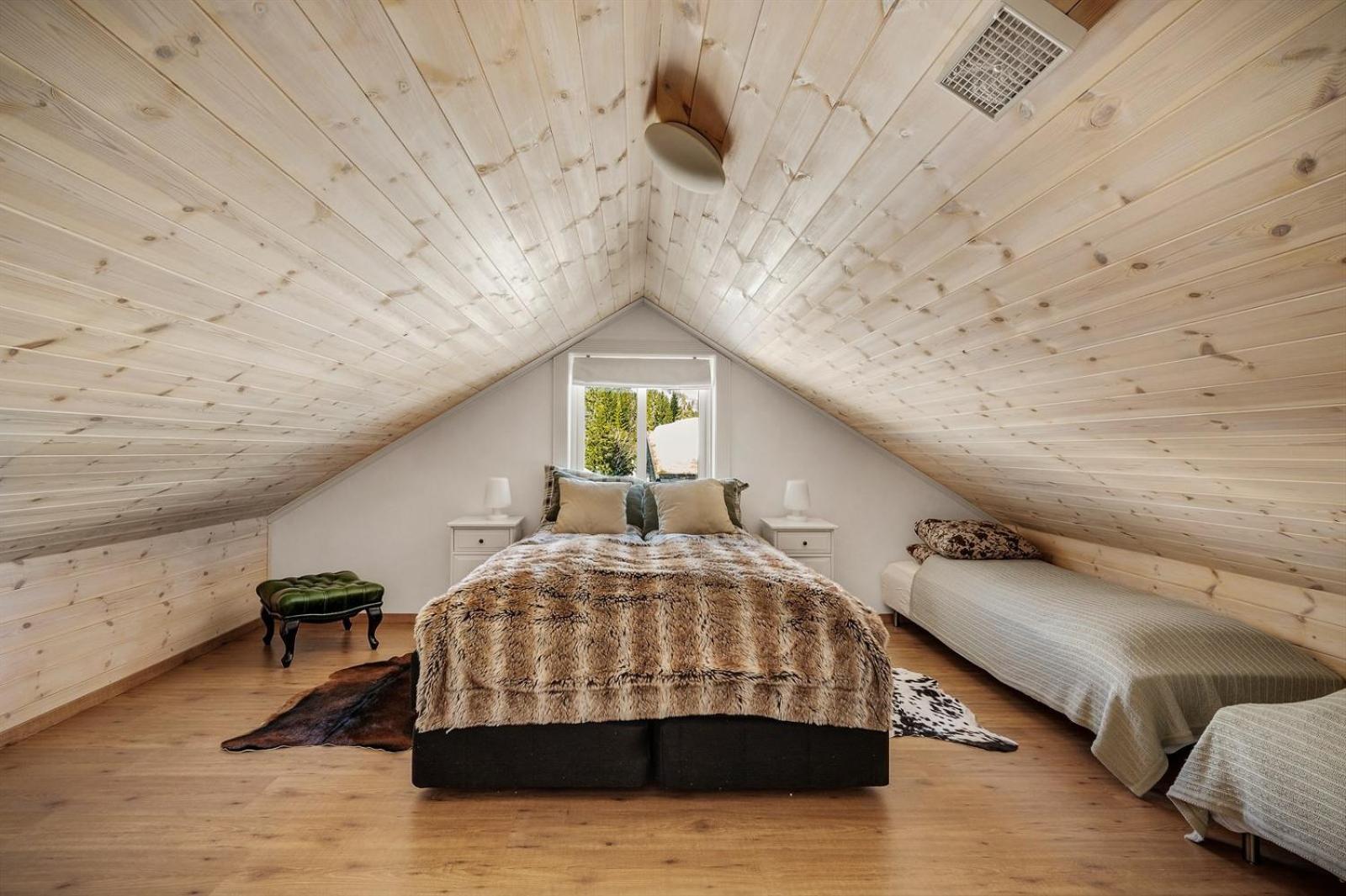 Voss Bavallstunet * Skulestadmo